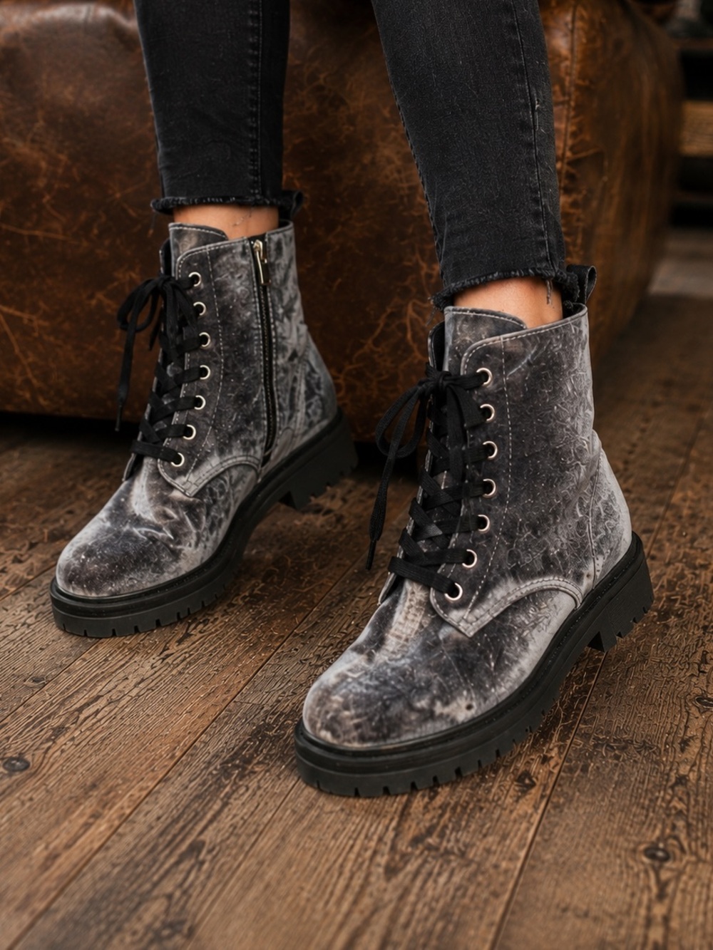 MOSSIMO Gray Rihanna Lace Up Velvet Combat Boots Lug Sole Grunge Gothic Chunky